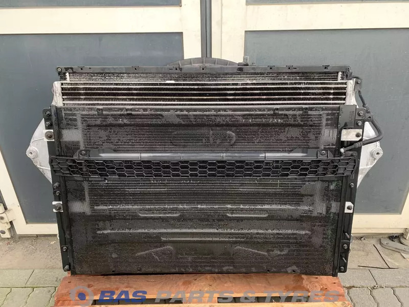 Scania G-Serie NextGen - Chladič pre Nákladné auto: obrázok 1 Scania G-Serie NextGen - Chladič pre Nákladné auto: obrázok 1