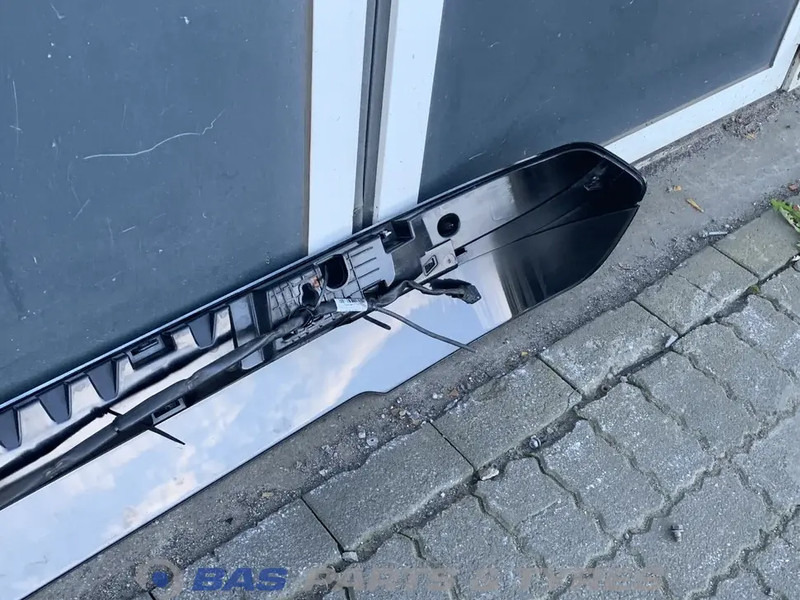 Scania G-Serie Zonneklep Scania CG-20 Normal L3H2 2341420 - Slnečná clona pre Nákladné auto: obrázok 5 Scania G-Serie Zonneklep Scania CG-20 Normal L3H2 2341420 - Slnečná clona pre Nákladné auto: obrázok 5