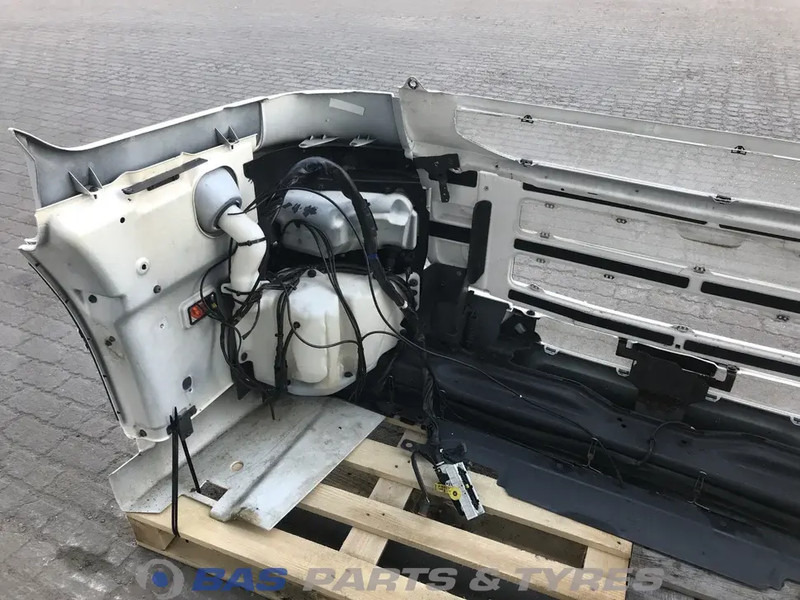 Scania R-Serie Bumper Scania 1885932 - Nárazník pre Nákladné auto: obrázok 4 Scania R-Serie Bumper Scania 1885932 - Nárazník pre Nákladné auto: obrázok 4