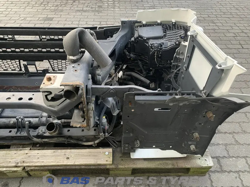 Scania R-Serie Bumper Scania 3082333 - Nárazník pre Nákladné auto: obrázok 5 Scania R-Serie Bumper Scania 3082333 - Nárazník pre Nákladné auto: obrázok 5