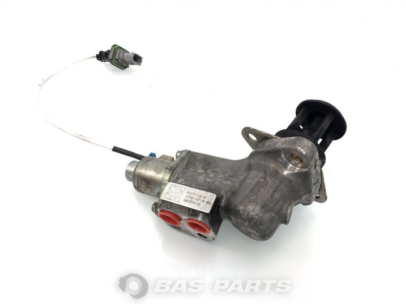 Volvo EGR klep Volvo 21517889 - Výfukový systém pre Nákladné auto: obrázok 1 Volvo EGR klep Volvo 21517889 - Výfukový systém pre Nákladné auto: obrázok 1