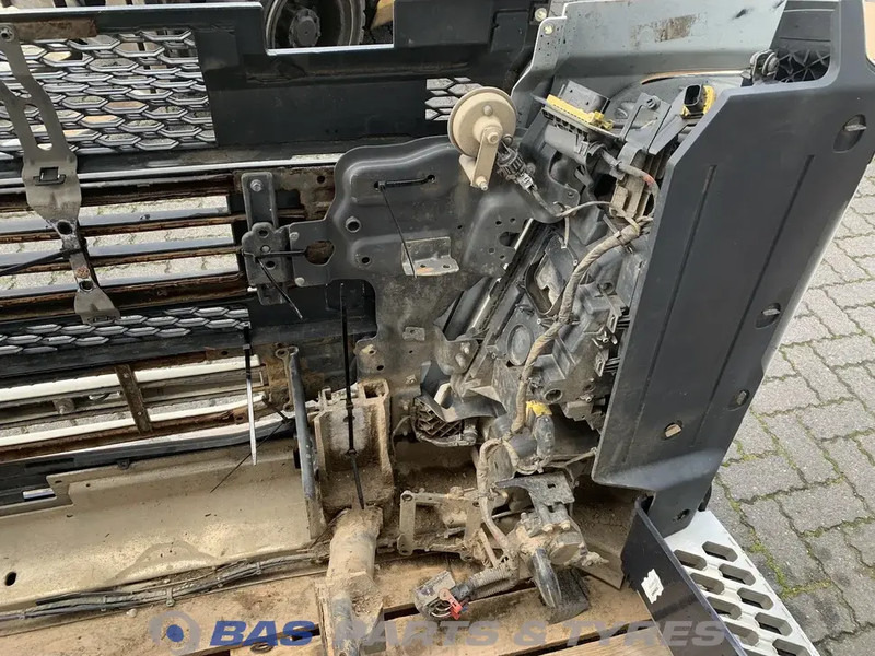 Volvo FH4 Bumper Volvo 82137660 - Nárazník pre Nákladné auto: obrázok 5 Volvo FH4 Bumper Volvo 82137660 - Nárazník pre Nákladné auto: obrázok 5