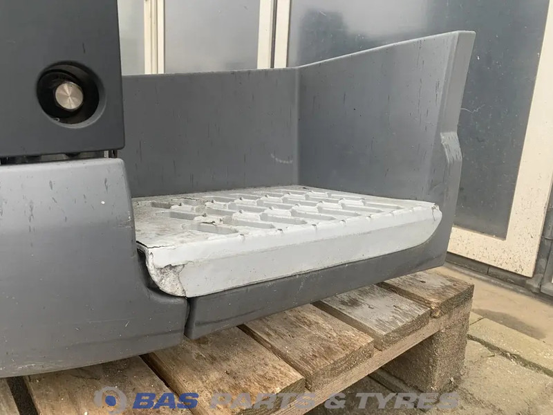 Volvo FH4 Bumper Volvo 82208510 - Nárazník pre Nákladné auto: obrázok 5 Volvo FH4 Bumper Volvo 82208510 - Nárazník pre Nákladné auto: obrázok 5