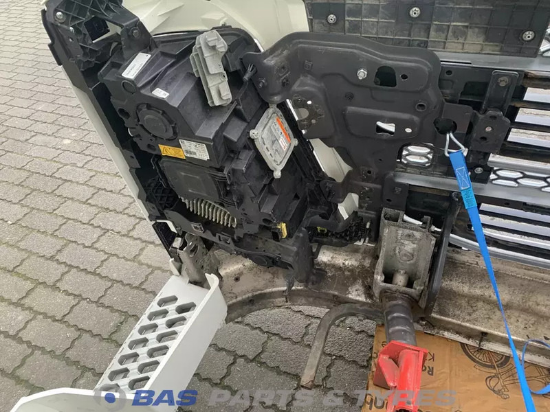 Volvo FH4 Bumper Volvo 82492251 - Nárazník pre Nákladné auto: obrázok 4 Volvo FH4 Bumper Volvo 82492251 - Nárazník pre Nákladné auto: obrázok 4