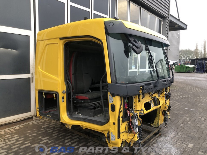 Volvo FH4 - Kabína a interiér pre Nákladné auto: obrázok 2 Volvo FH4 - Kabína a interiér pre Nákladné auto: obrázok 2