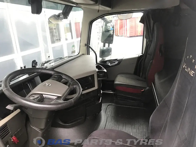 Volvo FH4 - Kabína a interiér pre Nákladné auto: obrázok 5 Volvo FH4 - Kabína a interiér pre Nákladné auto: obrázok 5