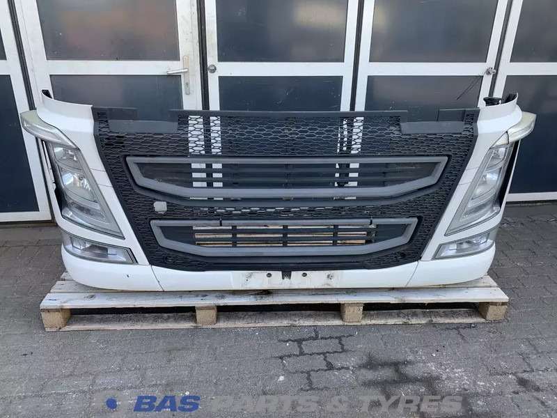 Volvo FH4 - Nárazník pre Nákladné auto: obrázok 1 Volvo FH4 - Nárazník pre Nákladné auto: obrázok 1