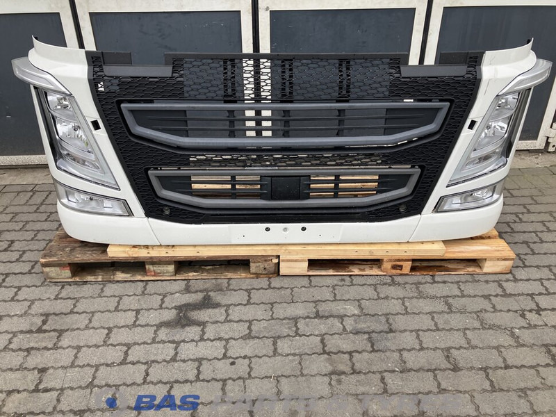 Volvo FH4 - Nárazník pre Nákladné auto: obrázok 1 Volvo FH4 - Nárazník pre Nákladné auto: obrázok 1