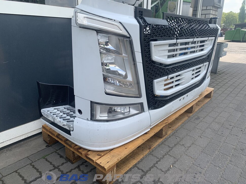 Volvo FH4 - Nárazník pre Nákladné auto: obrázok 3 Volvo FH4 - Nárazník pre Nákladné auto: obrázok 3