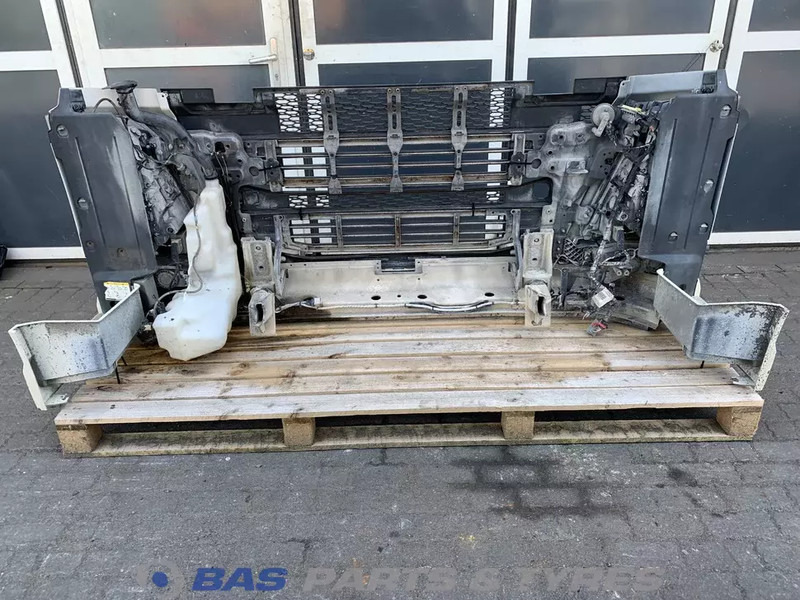 Volvo FH4 - Nárazník pre Nákladné auto: obrázok 4 Volvo FH4 - Nárazník pre Nákladné auto: obrázok 4