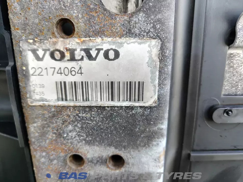 Volvo FH4 Koelerpakket Volvo D13K 460 22318830 - Chladič pre Nákladné auto: obrázok 2 Volvo FH4 Koelerpakket Volvo D13K 460 22318830 - Chladič pre Nákladné auto: obrázok 2