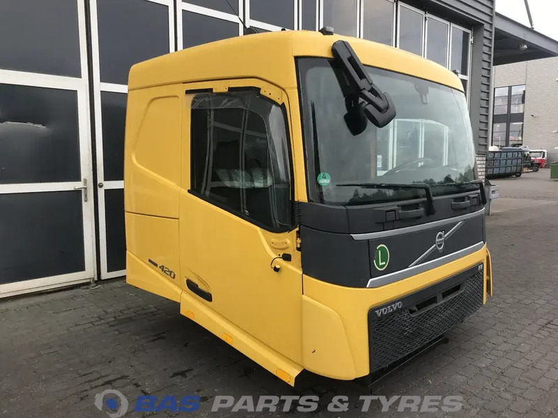 Volvo FH4 Volvo Sleeper Cab L2H1 82271553 - Kabína a interiér pre Nákladné auto: obrázok 2 Volvo FH4 Volvo Sleeper Cab L2H1 82271553 - Kabína a interiér pre Nákladné auto: obrázok 2