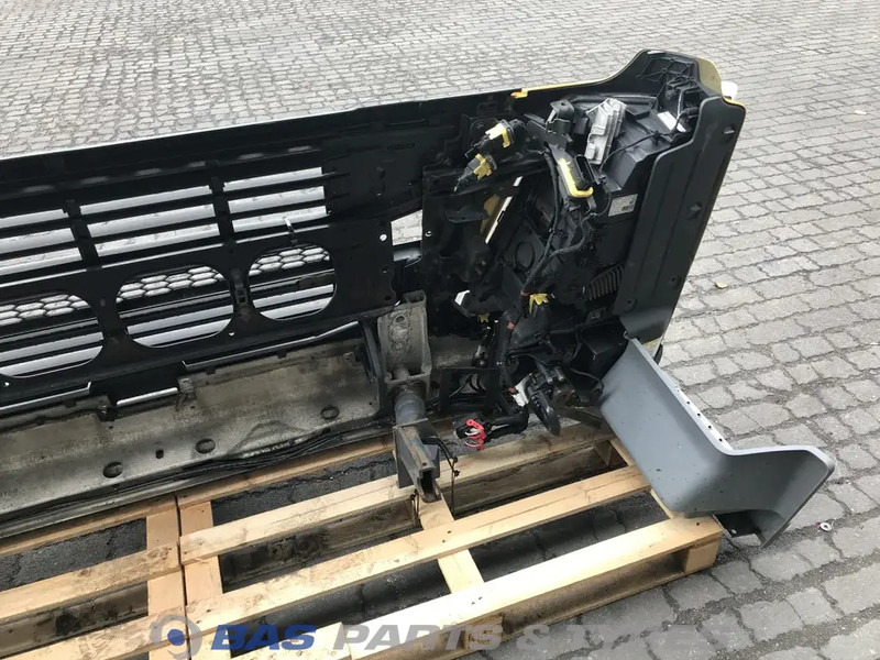 Volvo FM4 - Nárazník pre Nákladné auto: obrázok 5 Volvo FM4 - Nárazník pre Nákladné auto: obrázok 5