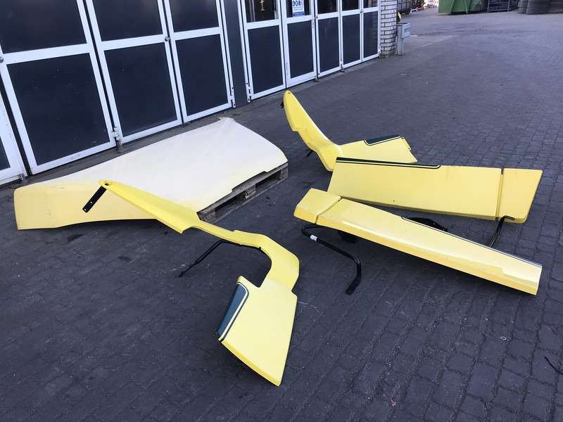 Volvo FM4 Spoilerset Volvo Globetrotter L2H2 20589024 - Aerodynamika/ Spojler pre Nákladné auto: obrázok 3 Volvo FM4 Spoilerset Volvo Globetrotter L2H2 20589024 - Aerodynamika/ Spojler pre Nákladné auto: obrázok 3