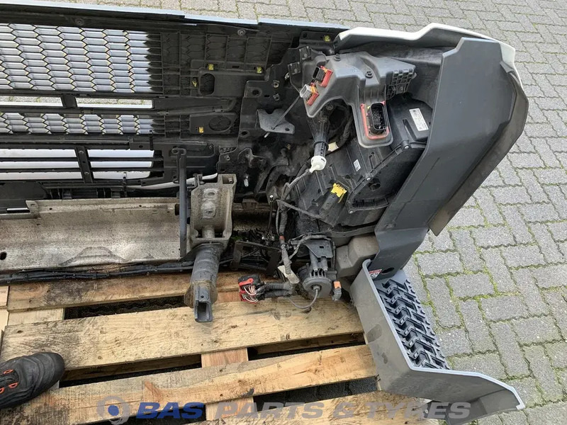 Volvo FM5 Bumper Volvo 82491840 - Nárazník pre Nákladné auto: obrázok 5 Volvo FM5 Bumper Volvo 82491840 - Nárazník pre Nákladné auto: obrázok 5