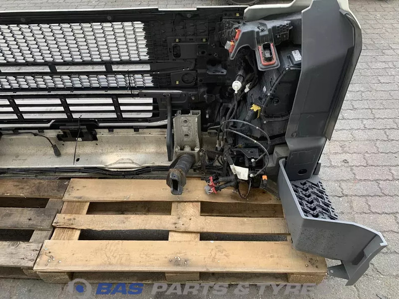 Volvo FM5 Bumper Volvo 82491840 - Nárazník pre Nákladné auto: obrázok 5 Volvo FM5 Bumper Volvo 82491840 - Nárazník pre Nákladné auto: obrázok 5