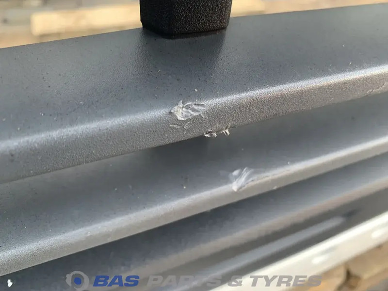 Volvo FM5 - Nárazník pre Nákladné auto: obrázok 4 Volvo FM5 - Nárazník pre Nákladné auto: obrázok 4