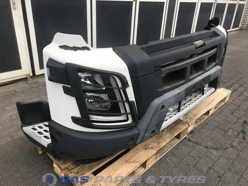 Volvo FMX Euro 6 Bumper Volvo 82422759 - Nárazník pre Nákladné auto: obrázok 3 Volvo FMX Euro 6 Bumper Volvo 82422759 - Nárazník pre Nákladné auto: obrázok 3