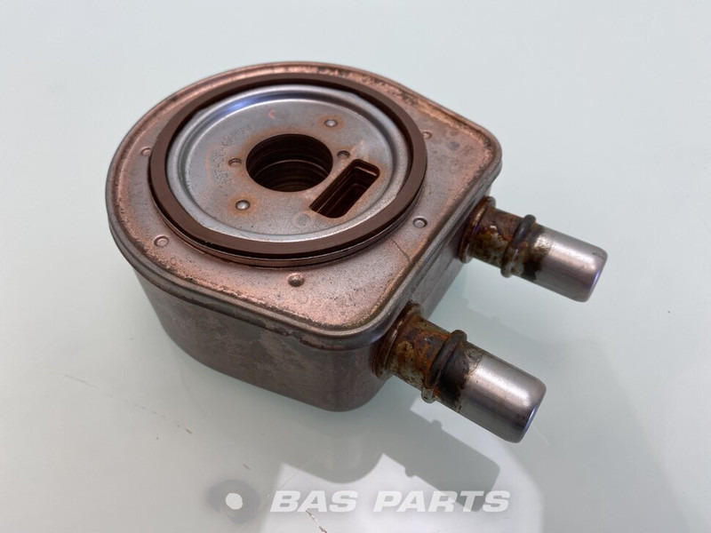 Volvo  - Olejový chladič pre Nákladné auto: obrázok 2 Volvo  - Olejový chladič pre Nákladné auto: obrázok 2