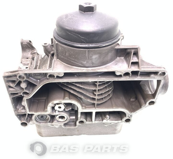 Volvo Oliekoeler Volvo 20860484 - Olejový chladič pre Nákladné auto: obrázok 3 Volvo Oliekoeler Volvo 20860484 - Olejový chladič pre Nákladné auto: obrázok 3