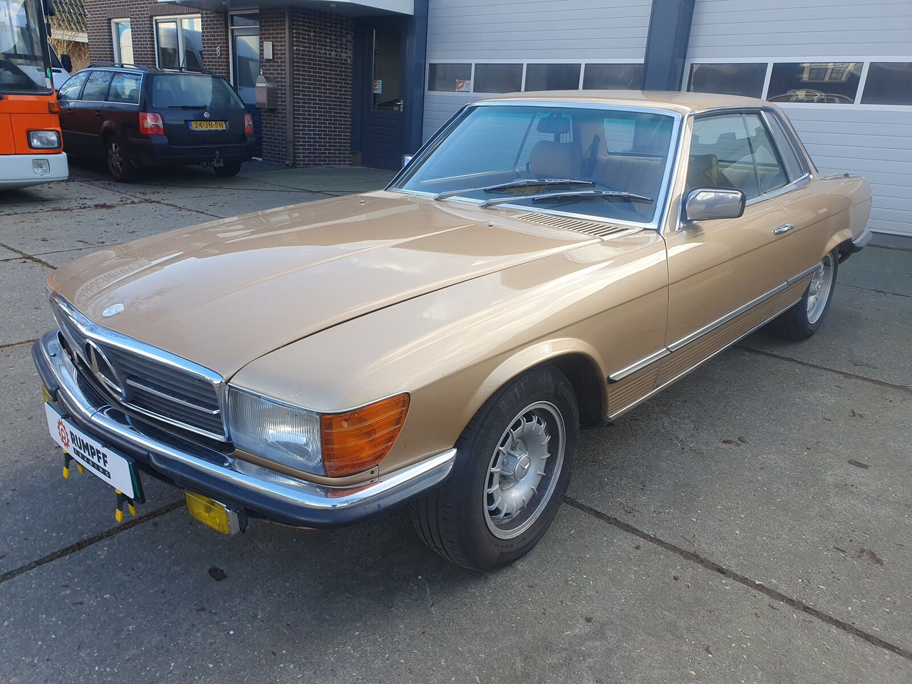 Mercedes-Benz 450 SLC coupé - Automobil: obrázok 4 Mercedes-Benz 450 SLC coupé - Automobil: obrázok 4