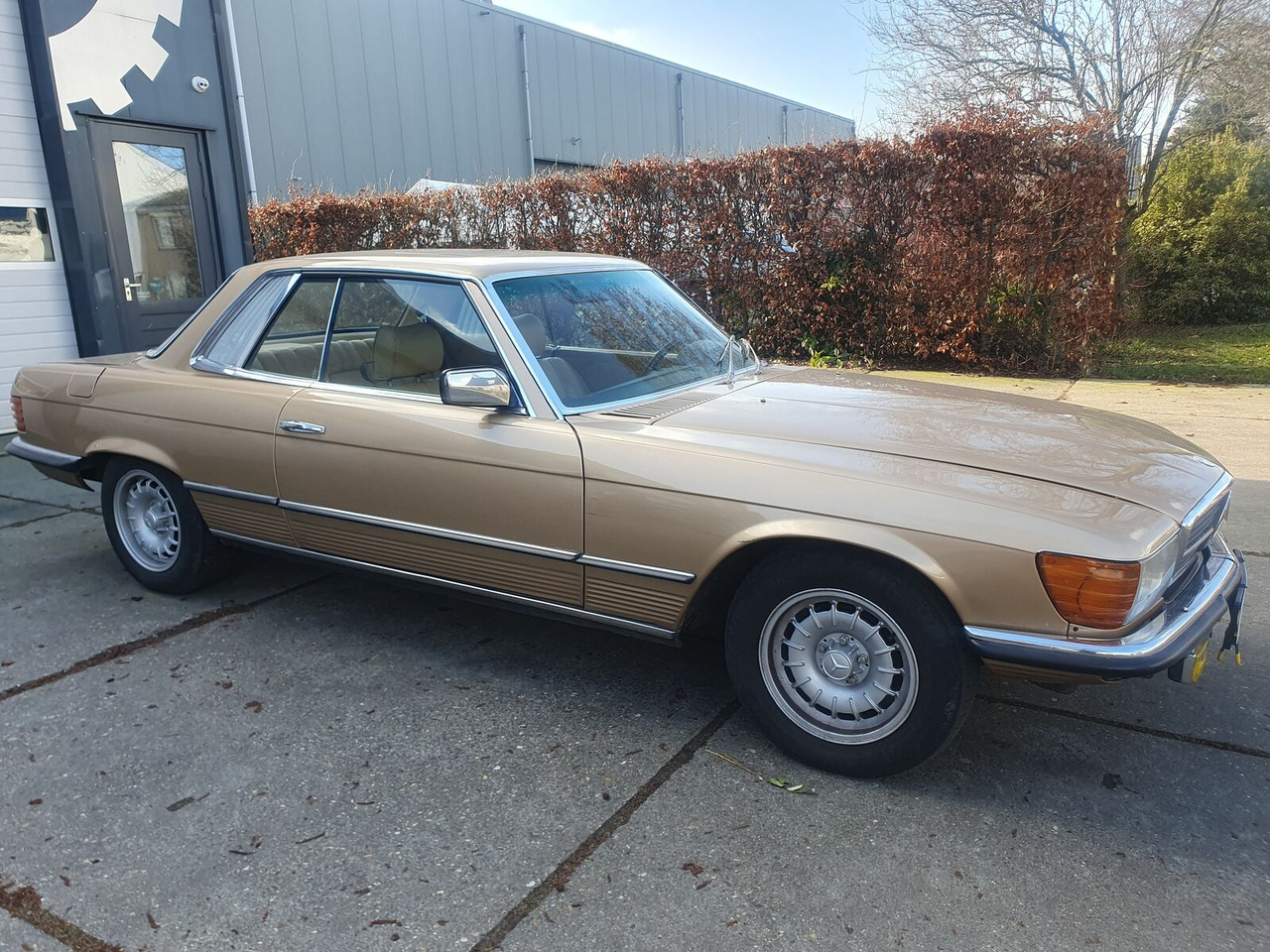 Mercedes-Benz 450 SLC coupé - Automobil: obrázok 5 Mercedes-Benz 450 SLC coupé - Automobil: obrázok 5