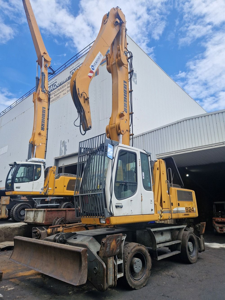 LIEBHERR A924C - Překládkové rýpadlo: obrázok 4 LIEBHERR A924C - Překládkové rýpadlo: obrázok 4