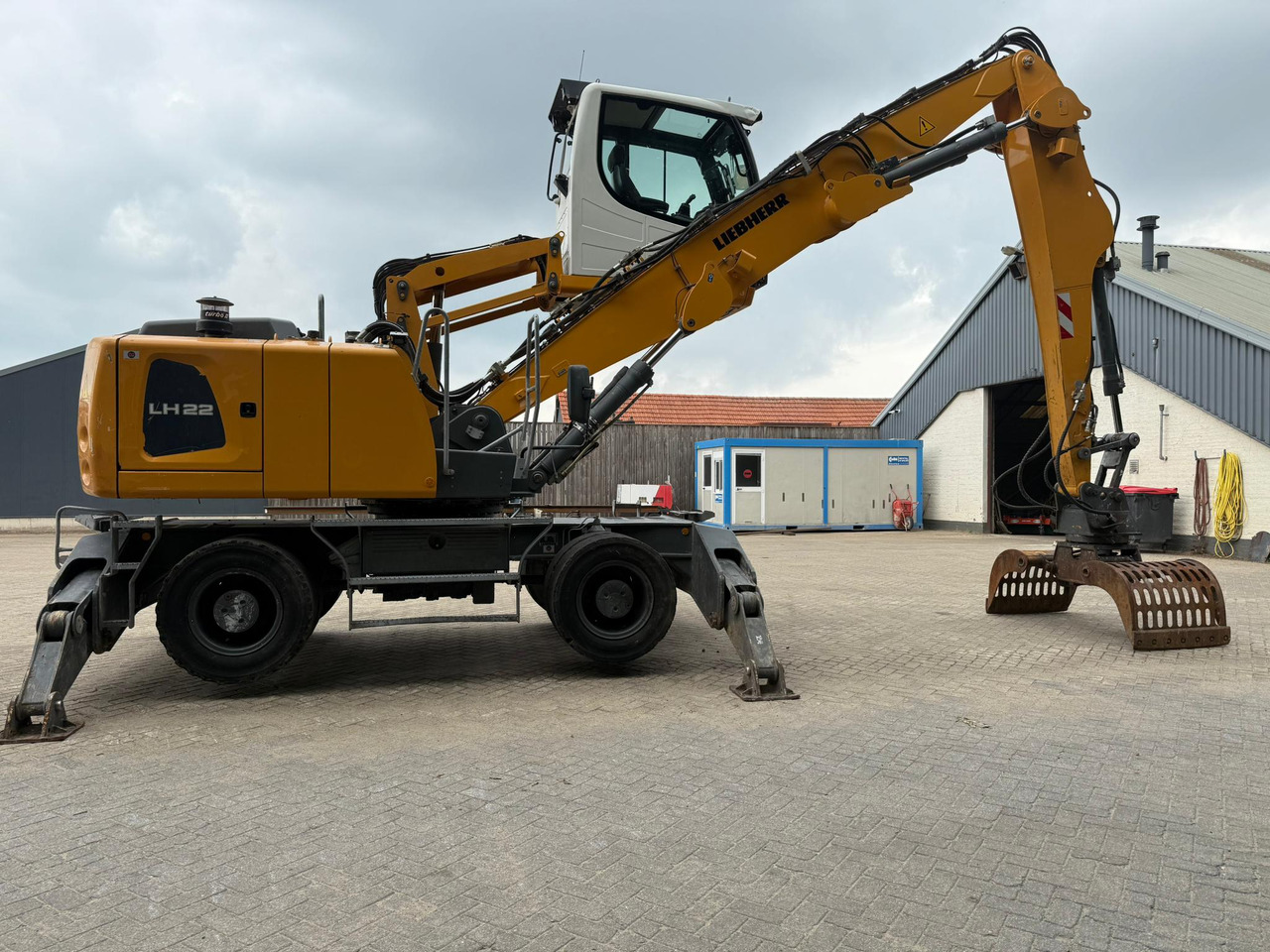 LIEBHERR LH22M - Překládkové rýpadlo: obrázok 3 LIEBHERR LH22M - Překládkové rýpadlo: obrázok 3