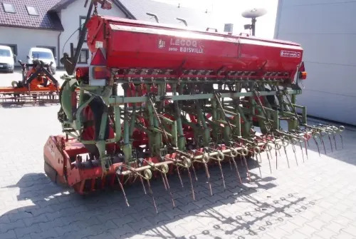 Agregat uprawowo-siewny Kuhn HRB 301 2000 brona aktywna wirująca KUHN NODET - Modulárny sejací stroj: obrázok 3 Agregat uprawowo-siewny Kuhn HRB 301 2000 brona aktywna wirująca KUHN NODET - Modulárny sejací stroj: obrázok 3