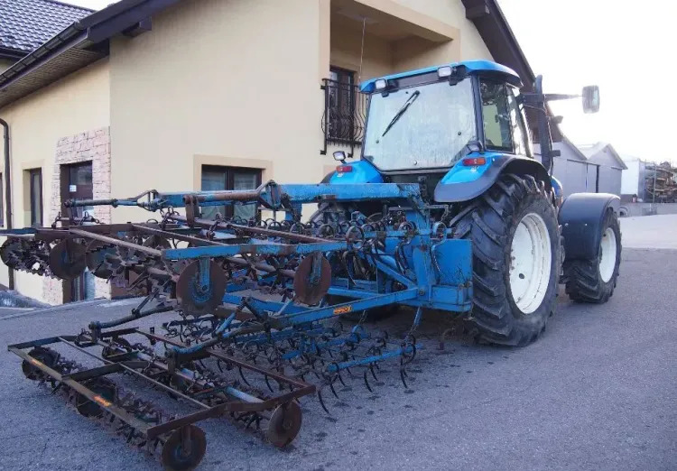 Agregat uprawowy Rabe Werk szerokość robocza 4,7m - Stroj na obrábanie pôdy: obrázok 2 Agregat uprawowy Rabe Werk szerokość robocza 4,7m - Stroj na obrábanie pôdy: obrázok 2