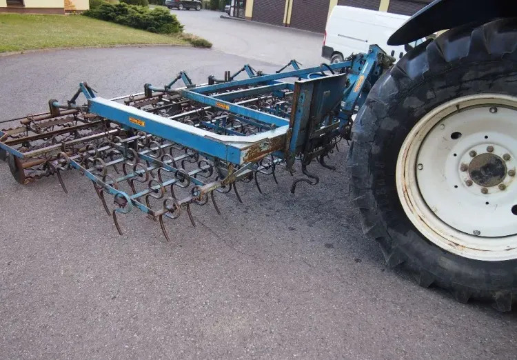 Agregat uprawowy Rabe Werk szerokość robocza 4,7m - Stroj na obrábanie pôdy: obrázok 3 Agregat uprawowy Rabe Werk szerokość robocza 4,7m - Stroj na obrábanie pôdy: obrázok 3