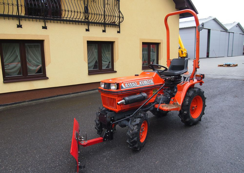 Ciągnik Kubota B1550 1994 traktorek KUBOTA 4x4 19KM - Traktor: obrázok 2 Ciągnik Kubota B1550 1994 traktorek KUBOTA 4x4 19KM - Traktor: obrázok 2
