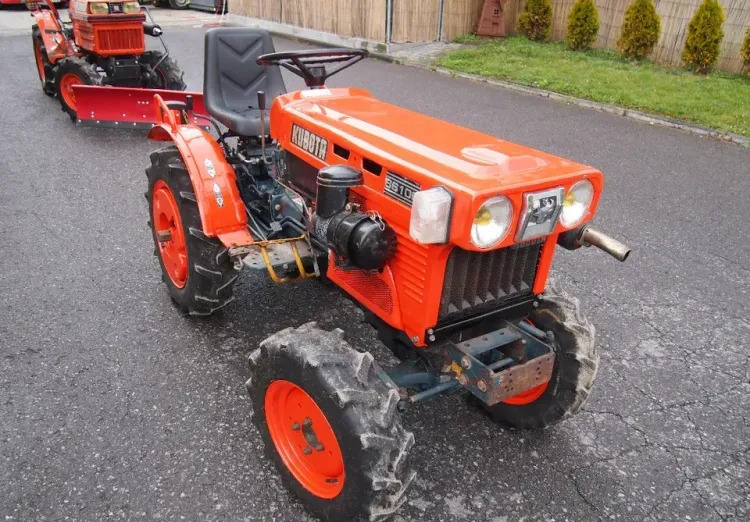Ciągnik Kubota B6100 1995 4x4 - Traktor: obrázok 1 Ciągnik Kubota B6100 1995 4x4 - Traktor: obrázok 1