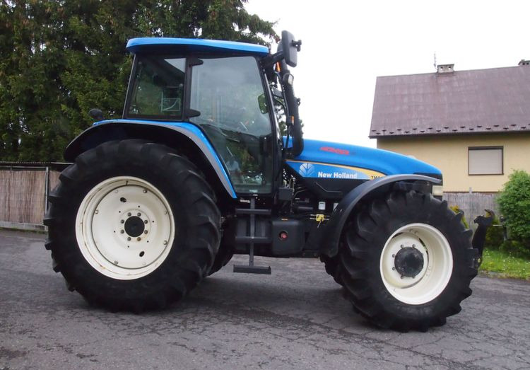 Ciągnik New Holland TM 140 2004 Przedni TUZ - Traktor: obrázok 4 Ciągnik New Holland TM 140 2004 Przedni TUZ - Traktor: obrázok 4