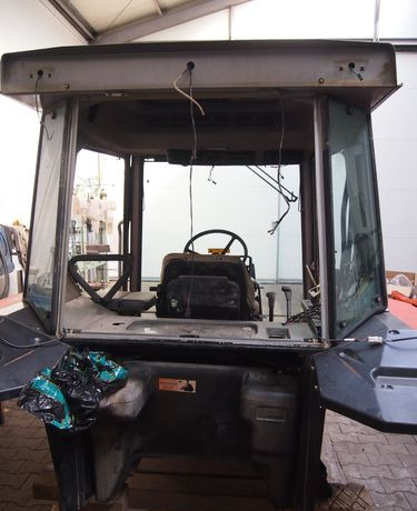 Części do Ciągnika Massey Ferguson MF 3050, 3060, 3070, 3080, 3090 Kabina do Massey Ferguson serii 30.. , 31.. , 36.. - Kabína pre Poľnohospodárske stroje: obrázok 2 Części do Ciągnika Massey Ferguson MF 3050, 3060, 3070, 3080, 3090 Kabina do Massey Ferguson serii 30.. , 31.. , 36.. - Kabína pre Poľnohospodárske stroje: obrázok 2