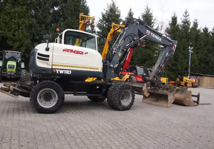 Koparka kołowa Terex TW110 2012 - Kolesové rýpadlo: obrázok 2 Koparka kołowa Terex TW110 2012 - Kolesové rýpadlo: obrázok 2