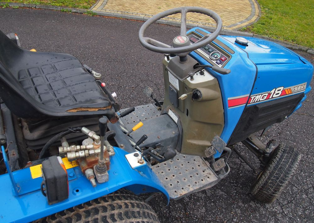 Kosiarka traktorek Iseki TMG T18 1995 hydro Diesel - Záhradná kosačka: obrázok 2 Kosiarka traktorek Iseki TMG T18 1995 hydro Diesel - Záhradná kosačka: obrázok 2