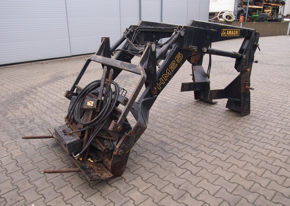 Ładowacz czołowy Amagri HM 25 1999 Tur AMAGRI do Renault 90-34 - Predný nakladač na traktor: obrázok 3 Ładowacz czołowy Amagri HM 25 1999 Tur AMAGRI do Renault 90-34 - Predný nakladač na traktor: obrázok 3