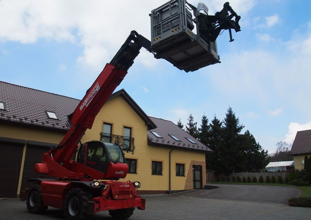 Ładowarka teleskopowa Manitou MRT 2150 Privilege MANITOU ważne UDT - Teleskopický nakladač: obrázok 4 Ładowarka teleskopowa Manitou MRT 2150 Privilege MANITOU ważne UDT - Teleskopický nakladač: obrázok 4