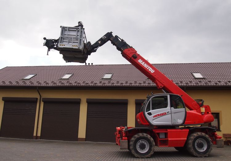 Ładowarka teleskopowa Manitou MRT 2150 Privilege MANITOU ważne UDT - Teleskopický nakladač: obrázok 1 Ładowarka teleskopowa Manitou MRT 2150 Privilege MANITOU ważne UDT - Teleskopický nakladač: obrázok 1