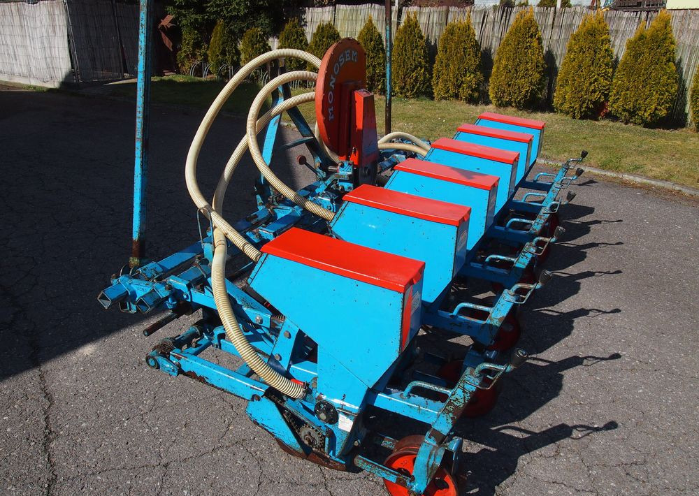 Siewnik Monosem do kukurydzy ,buraków i słonecznika - Přesný sejací stroj: obrázok 4 Siewnik Monosem do kukurydzy ,buraków i słonecznika - Přesný sejací stroj: obrázok 4