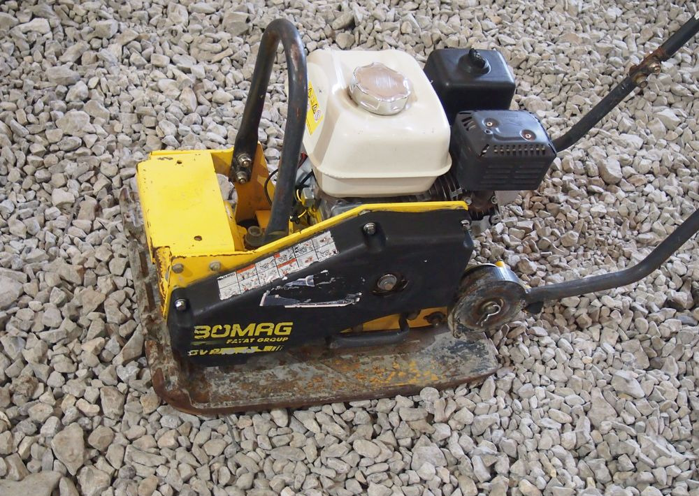 Ubijarka Bomag BVP 18/45 2019 Zagęszczarka Bomag 91 - Vibračná doska: obrázok 1 Ubijarka Bomag BVP 18/45 2019 Zagęszczarka Bomag 91 - Vibračná doska: obrázok 1
