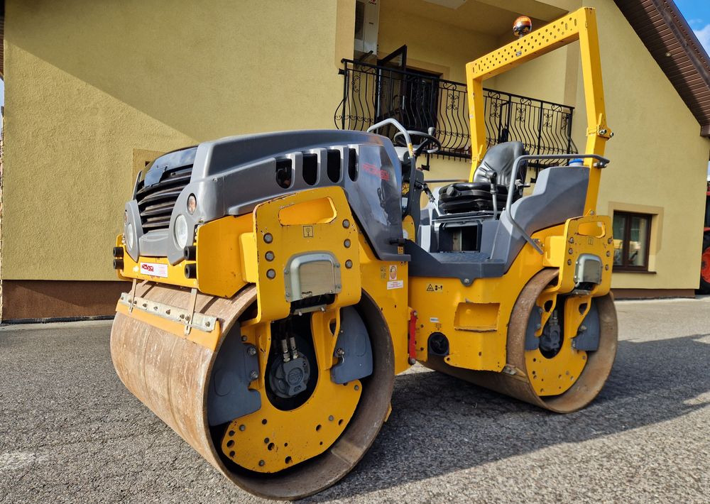 Walec Hamm HD14VV 2014 Walec HAMM HD 14VV silnik KUBOTA - Valec: obrázok 2 Walec Hamm HD14VV 2014 Walec HAMM HD 14VV silnik KUBOTA - Valec: obrázok 2