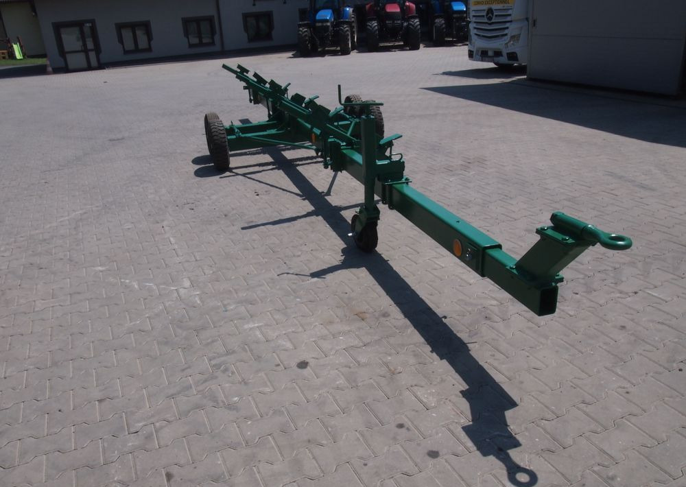 Wózek do kombajnu Claas 4-7m  Wózek pod heder zbożowy (tandem) - Transportní vozík: obrázok 2 Wózek do kombajnu Claas 4-7m  Wózek pod heder zbożowy (tandem) - Transportní vozík: obrázok 2