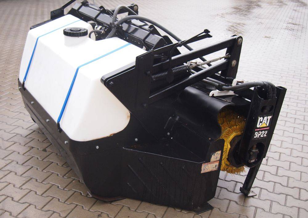 Zamiatarka Catepillar Bp22 2010 Zmiatarka CAT - Zametač: obrázok 4 Zamiatarka Catepillar Bp22 2010 Zmiatarka CAT - Zametač: obrázok 4
