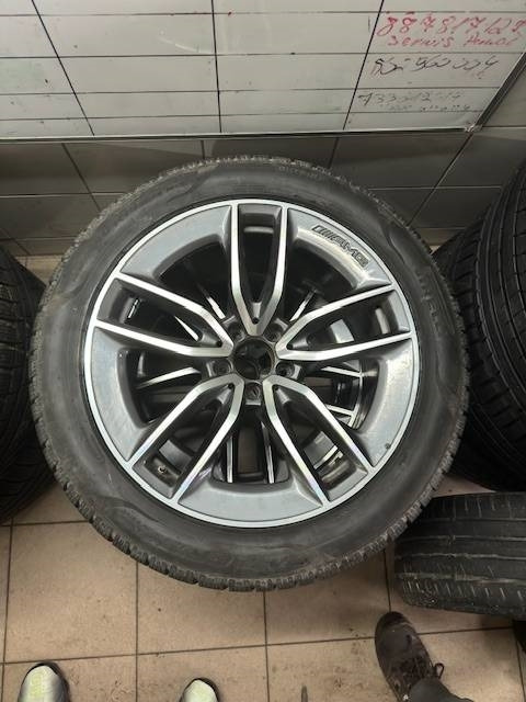 Pirelli P ZERO Winter 255/45/19 - Pneumatika pre Nákladné auto: obrázok 1 Pirelli P ZERO Winter 255/45/19 - Pneumatika pre Nákladné auto: obrázok 1