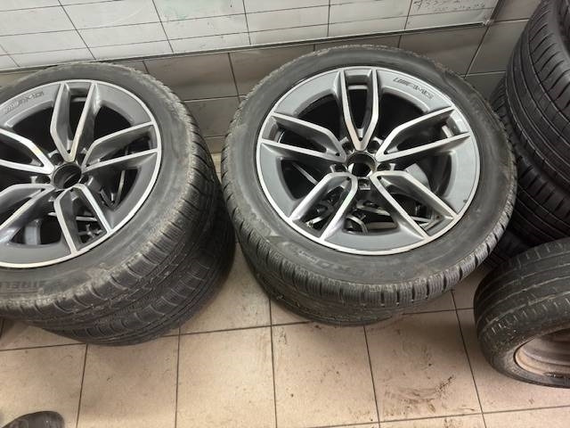 Pirelli P ZERO Winter 255/45/19 - Pneumatika pre Nákladné auto: obrázok 3 Pirelli P ZERO Winter 255/45/19 - Pneumatika pre Nákladné auto: obrázok 3