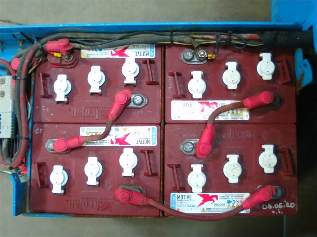 Genie GS2646 - Samohybná plošiny: obrázok 5 Genie GS2646 - Samohybná plošiny: obrázok 5