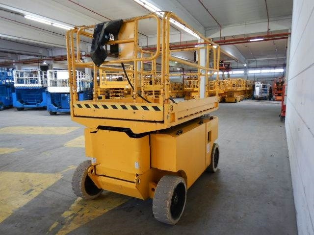 Iteco IT10151 - Samohybná plošiny: obrázok 4 Iteco IT10151 - Samohybná plošiny: obrázok 4