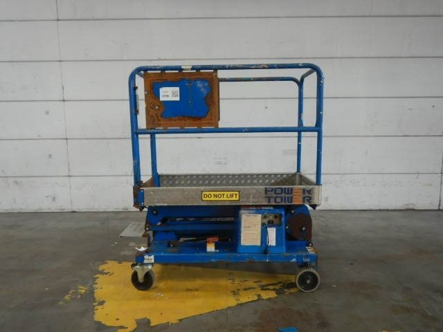 JLG Power Tower - Stĺpová plošina: obrázok 1 JLG Power Tower - Stĺpová plošina: obrázok 1